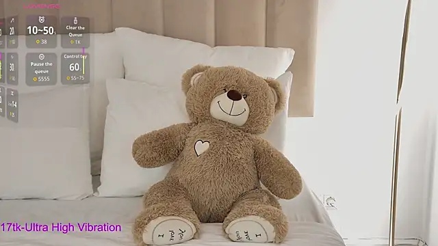 MartaBrent online show from October 17, 2025, 4:53 pm