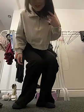 Snapshot of MartaBrent chatting on March 5, 2026, 3:52 pm MartaBrent online show from March 5, 2026, 3:52 pm