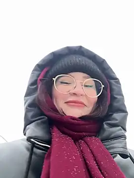 Snapshot of MartaBrent chatting on March 10, 2026, 12:54 pm MartaBrent online show from March 10, 2026, 12:54 pm