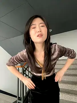 xtt1689999 online show from November 1, 2025, 3:08 am