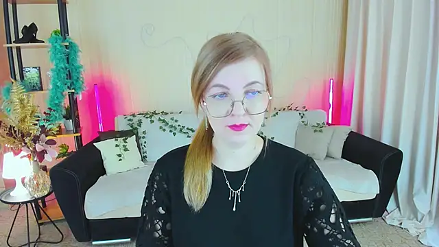 YourUniverser online show from November 29, 2025, 9:23 am