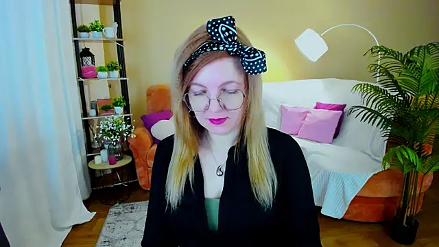 YourUniverser online show from January 18, 2026, 9:35 am