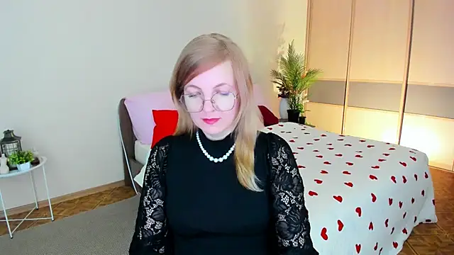 YourUniverser online show from June 25, 2026, 12:53 pm