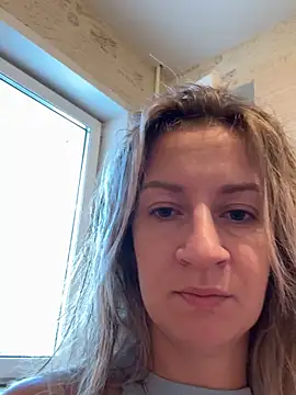 EvvaMur online show from October 2, 2025, 12:39 am