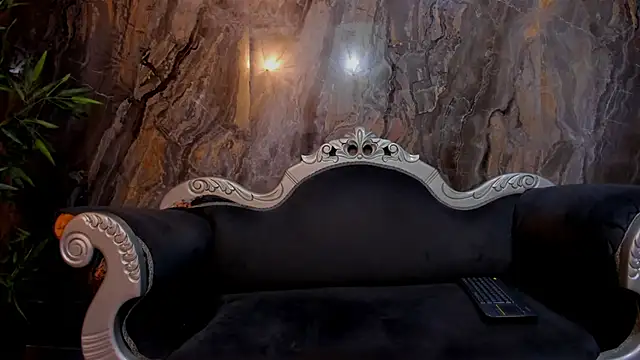 Snapshot of Draven_Marceaux chatting on September 19, 2025, 1:29 am Draven Marceaux online show from September 19, 2025, 1:29 am