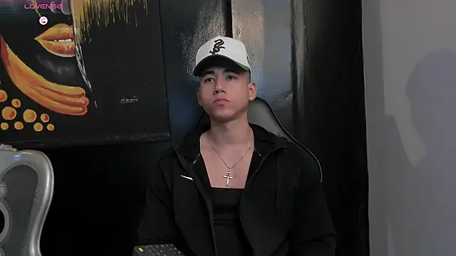 Snapshot of Draven_Marceaux chatting on October 8, 2025, 11:52 am Draven Marceaux online show from October 8, 2025, 11:52 am