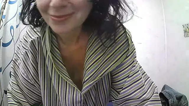 Snapshot of ValleriWind chatting on July 17, 2026, 10:58 pm ValleriWind online show from July 17, 2026, 10:58 pm
