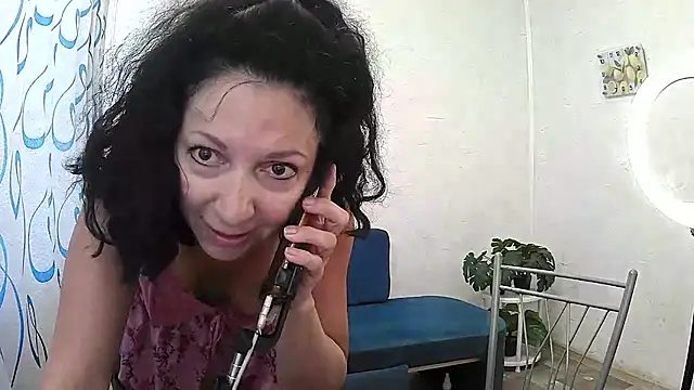 Snapshot of ValleriWind chatting on July 23, 2026, 9:51 am ValleriWind online show from July 23, 2026, 9:51 am