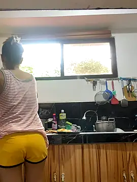 wildpussycat69 online show from November 25, 2025, 3:28 am