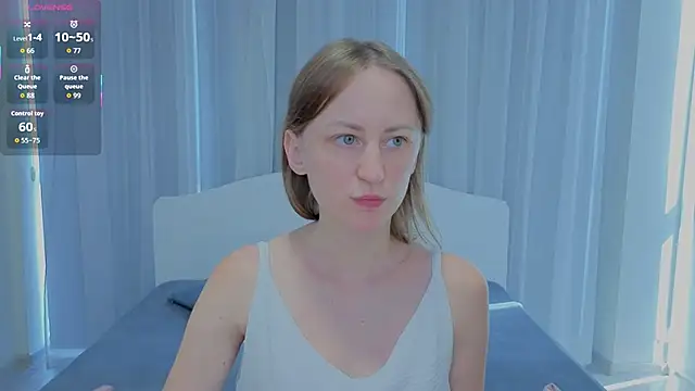 Snapshot of LuluChiiii chatting on September 13, 2025, 9:31 am LuluChiiii online show from September 13, 2025, 9:31 am