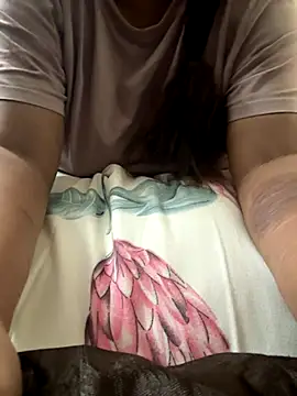 Snapshot of linishal chatting on November 15, 2025, 10:15 pm linishal online show from November 15, 2025, 10:15 pm