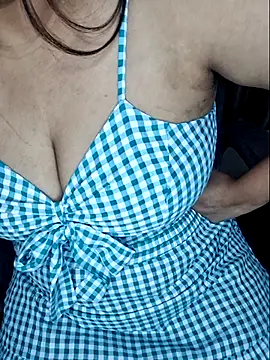 Snapshot of linishal chatting on February 28, 2026, 11:22 am linishal online show from February 28, 2026, 11:22 am