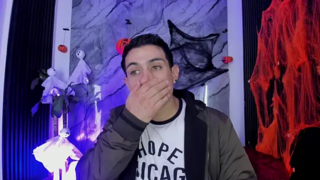 William Steel  online show from October 23, 2025, 3:50 am