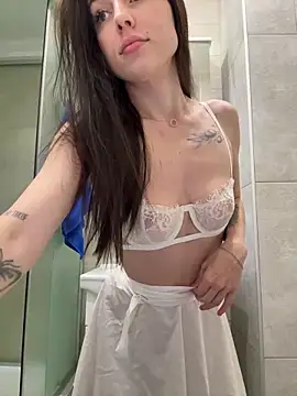 Snapshot of SakuraSara chatting on October 20, 2025, 3:51 am SakuraSara online show from October 20, 2025, 3:51 am