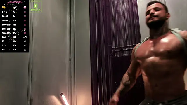 Snapshot of OliverSport chatting on September 21, 2025, 10:39 am OliverSport online show from September 21, 2025, 10:39 am