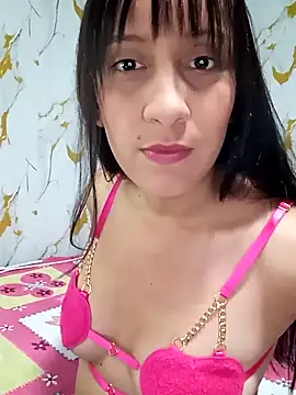 Snapshot of Thaamara_09 chatting on November 7, 2025, 3:28 am Thaamara 09 online show from November 7, 2025, 3:28 am