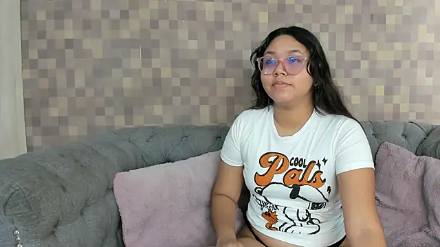 Snapshot of shanon_marel chatting on September 28, 2025, 12:21 pm shanon marel online show from September 28, 2025, 12:21 pm