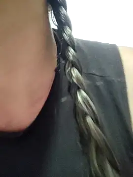 Nala1986 online show from October 3, 2025, 2:30 am