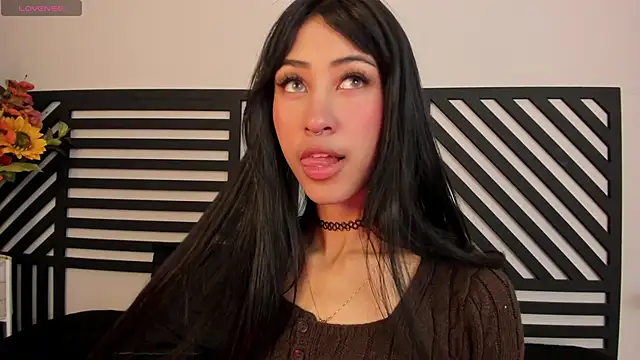 Snapshot of princess_ivy_ chatting on September 23, 2025, 1:58 pm princess ivy  online show from September 23, 2025, 1:58 pm