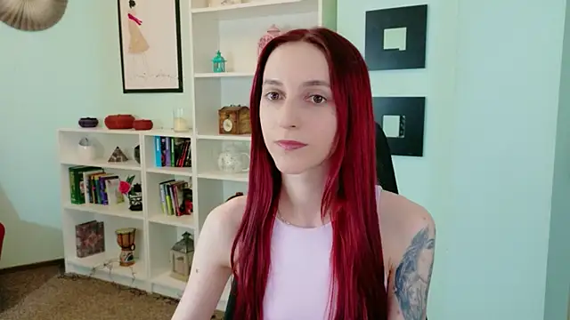 Julia Jae online show from May 8, 2026, 6:30 am