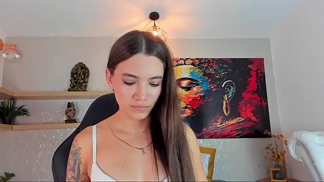 aitana baker  online show from February 20, 2026, 6:26 am