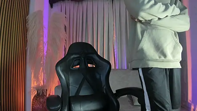 JulienSaint online show from January 12, 2026, 11:15 am