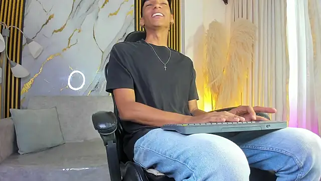 JulienSaint online show from March 23, 2026, 12:20 pm