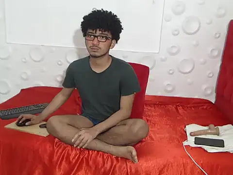 felipecams123 online show from September 27, 2025, 1:10 am