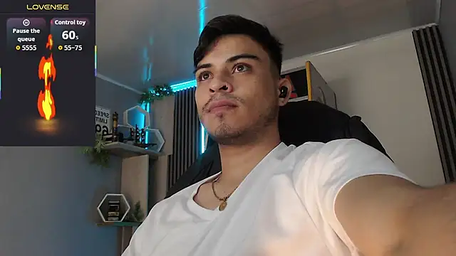 Bastian MCcormick online show from November 15, 2025, 12:45 pm