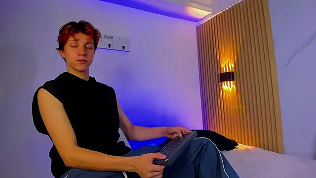 IM DAREN online show from May 22, 2026, 3:35 am