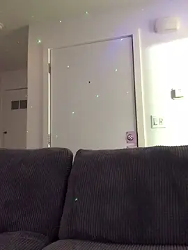 Fantasyi online show from February 20, 2026, 2:52 am