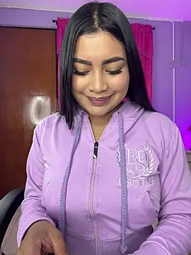 LunaaRosse online show from February 12, 2026, 2:17 am