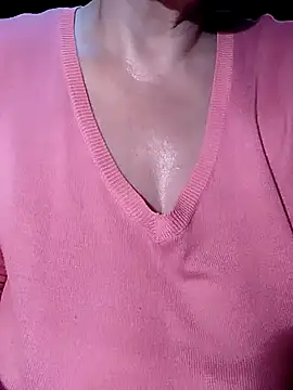 Troiavaca online show from November 10, 2025, 2:27 pm