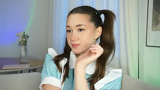 Snapshot of vvillywonka chatting on March 18, 2026, 2:04 am vvillywonka online show from March 18, 2026, 2:04 am