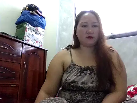 prettywetmom88 online show from January 9, 2026, 1:41 am