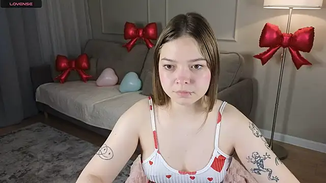 patriciapink online show from February 11, 2026, 8:08 am