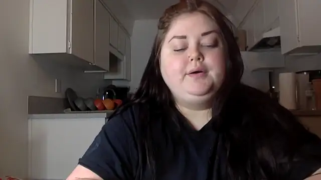 JJbaby1 online show from October 12, 2025, 11:53 am