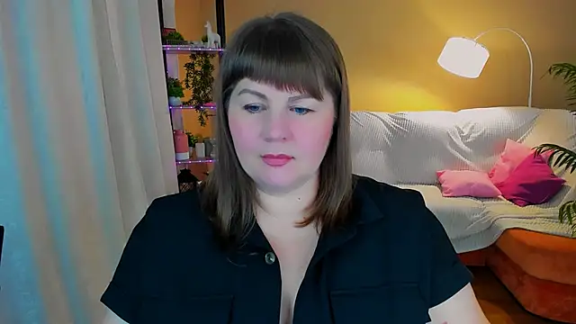 CrystaalStaar online show from October 4, 2025, 7:34 pm