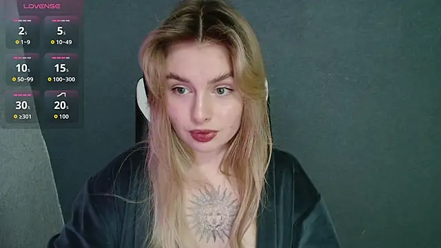 AngelicaHollywood online show from October 25, 2025, 6:57 pm