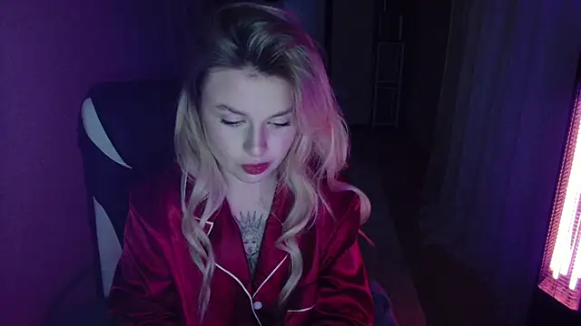 AngelicaHollywood online show from January 15, 2026, 6:11 pm