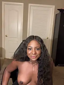Snapshot of PrincessDecember chatting on September 20, 2025, 4:02 am PrincessDecember online show from September 20, 2025, 4:02 am
