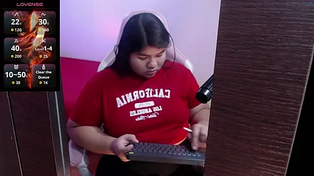 Lia Arellano online show from June 16, 2026, 7:27 pm