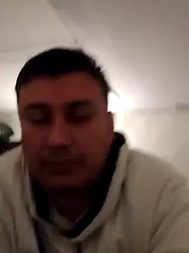 millanto online show from April 12, 2026, 3:44 am