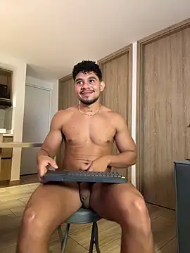 austin spears  online show from June 19, 2026, 3:22 am