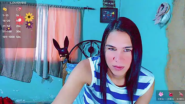 Snapshot of Azley_sweet chatting on January 17, 2025, 11:59 am Azley sweet online show from January 17, 2025, 11:59 am