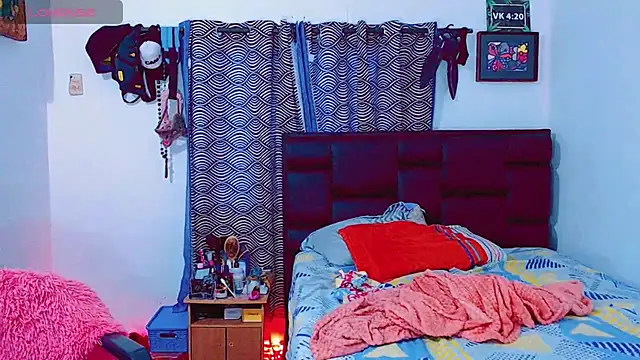 Azley sweet online show from November 11, 2025, 1:00 pm