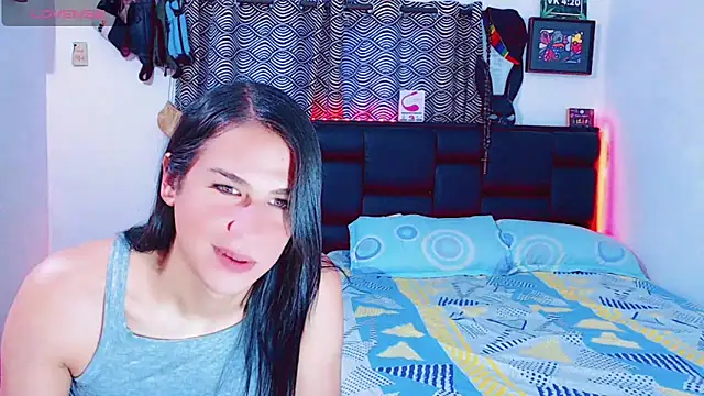 Azley sweet online show from November 16, 2025, 12:33 pm