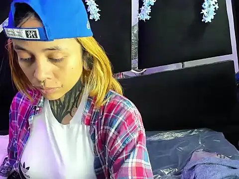 Sofii Anal  online show from October 1, 2025, 2:39 am
