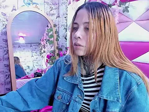 Sofii Anal  online show from October 22, 2025, 2:12 am