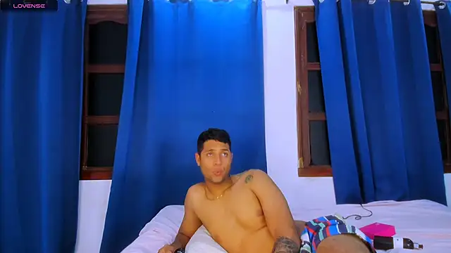 bamby kitty online show from October 20, 2025, 2:45 am